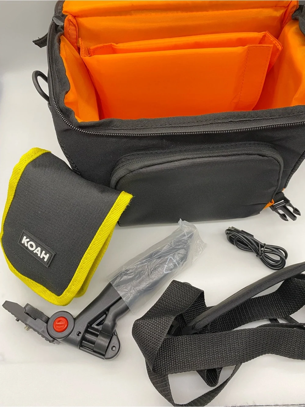 KOAH THE ROEBLING CAMERA GADGET BAG - SEE DESCRIPTION